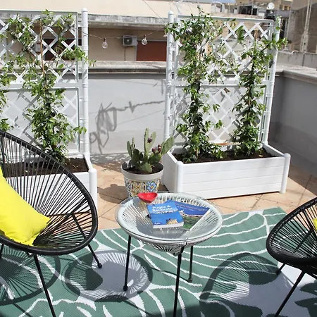 Apartment Rooftop Zahra *